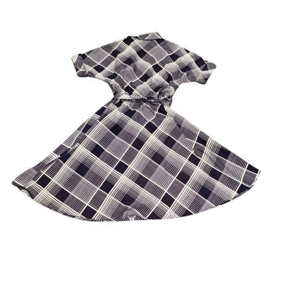 NWT women’s ELIZA  J navy blue Plaid Surplice Midi Dress with waist tie size 8 - Picture 5 of 10